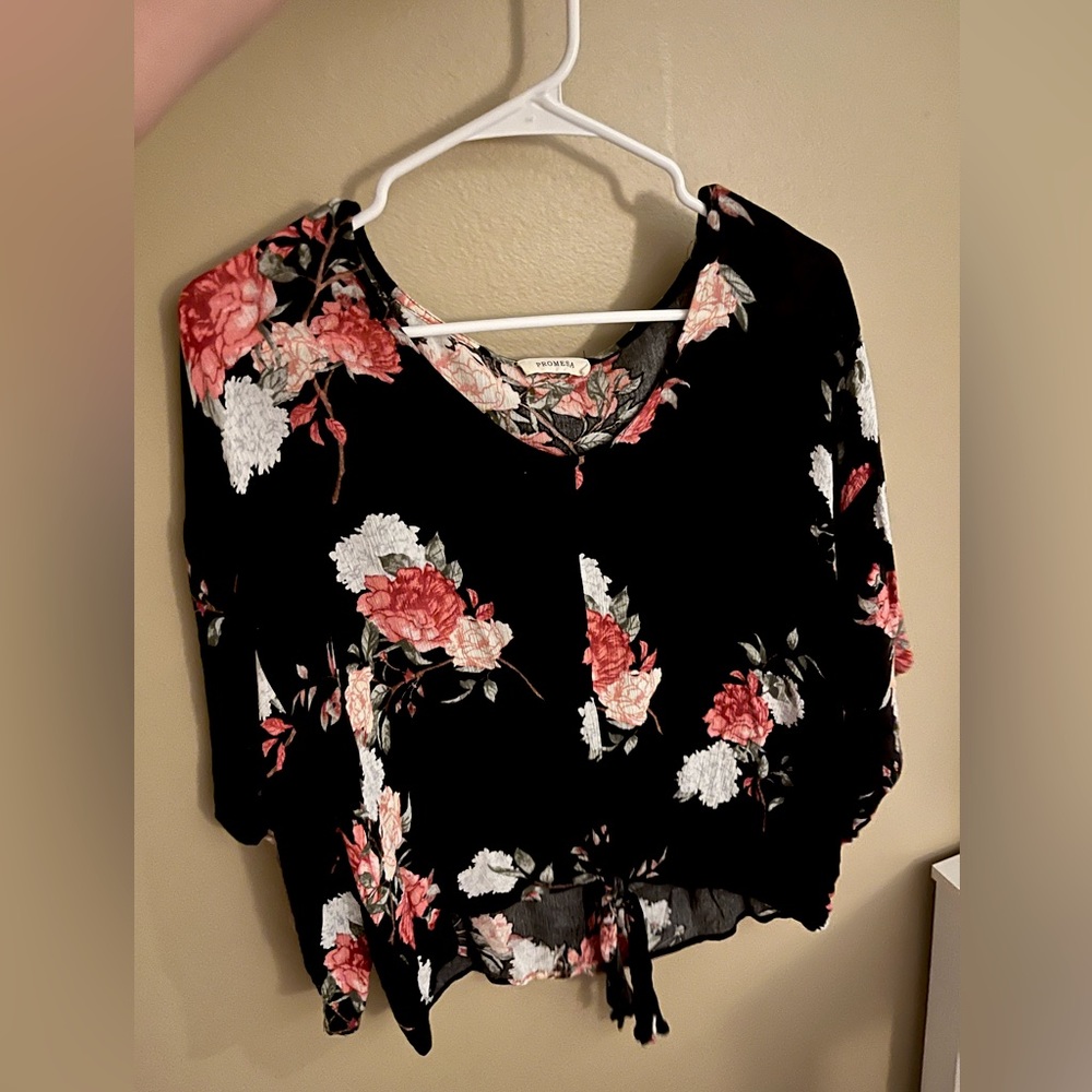 Promesa Blouse-Tag is off & work a few times
